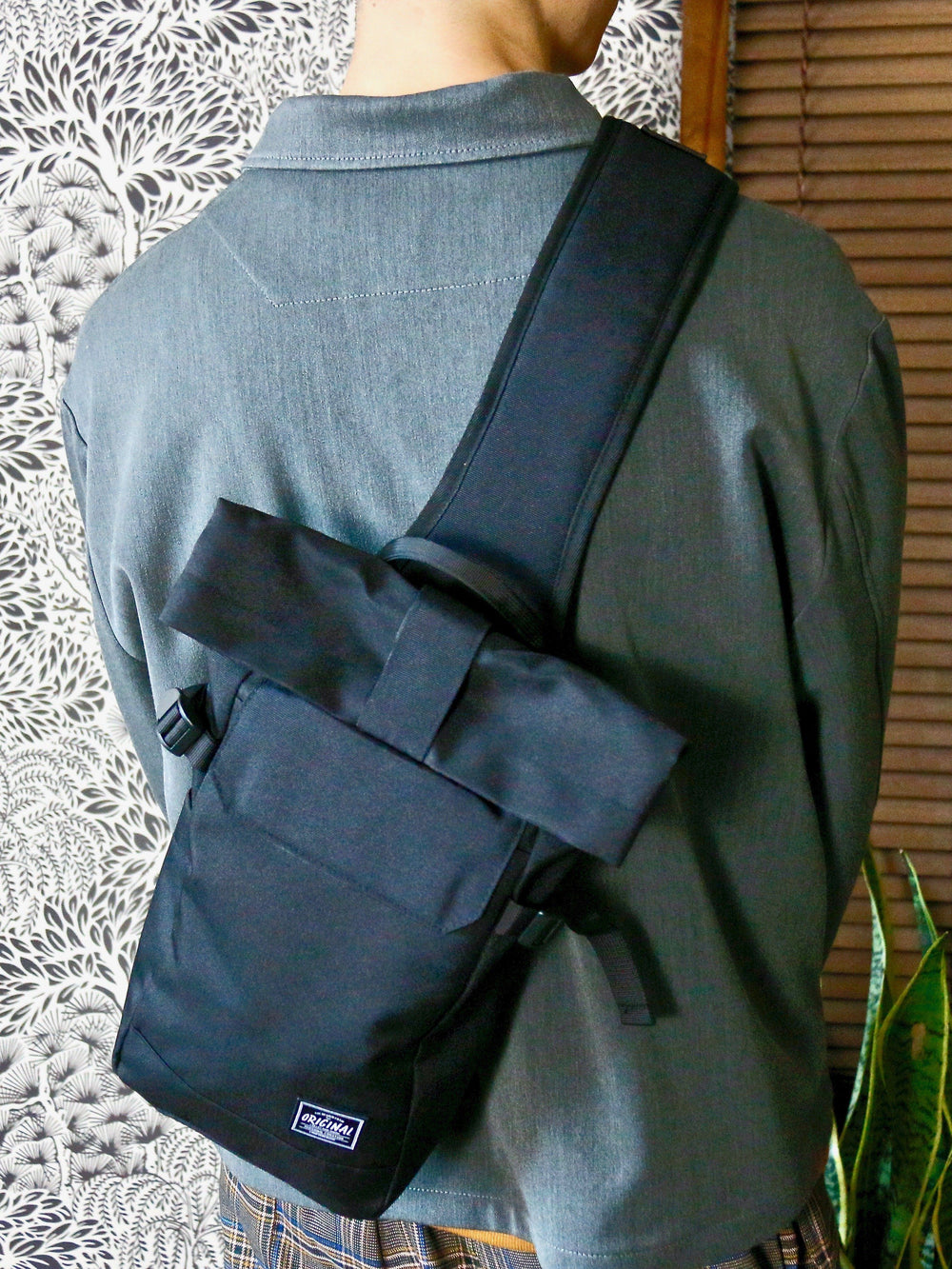 Bag - Mid-Size Black Bum Bag